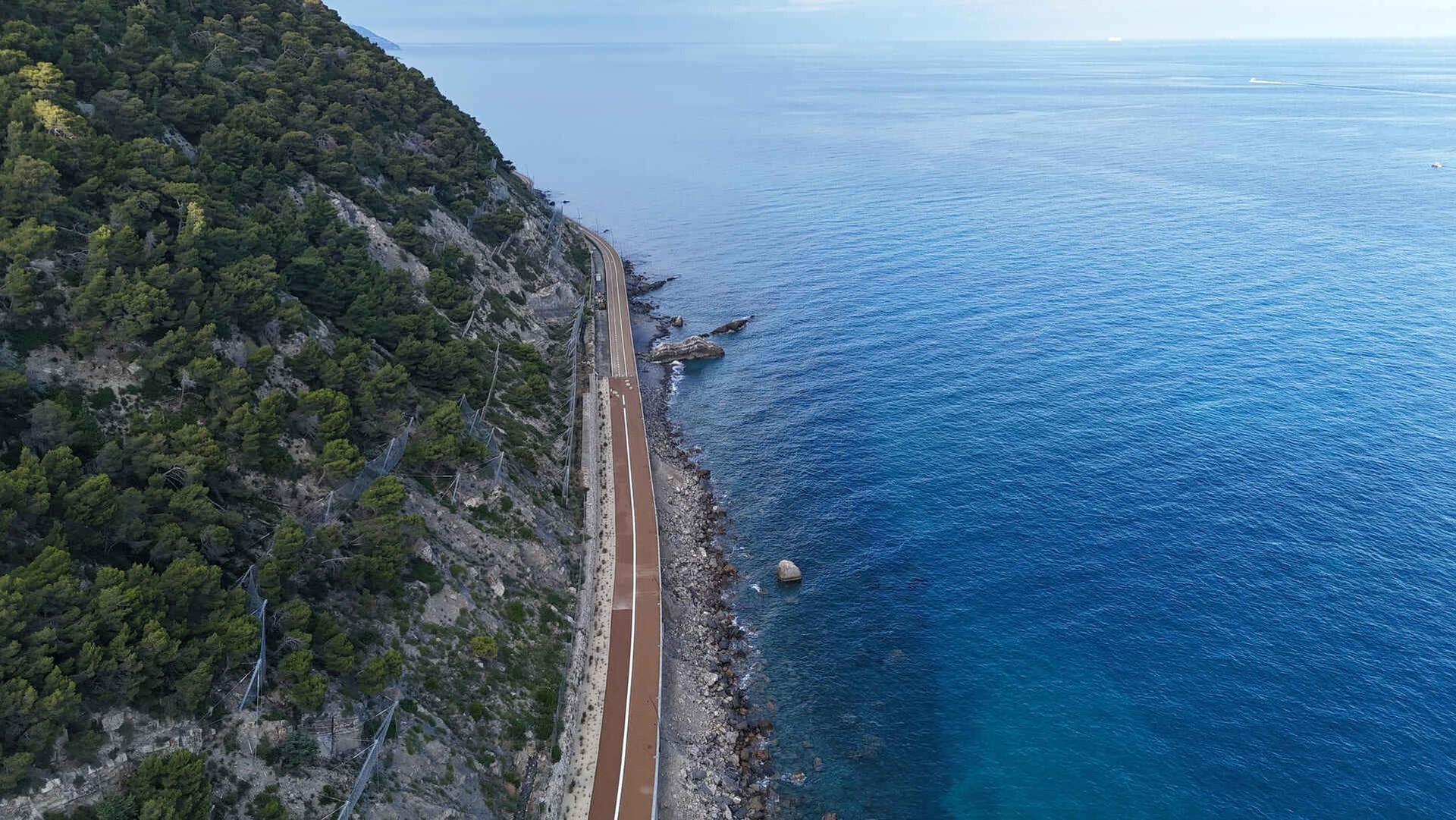 The “Incompiuta”: Coastal Road Diano Marina - Imperia