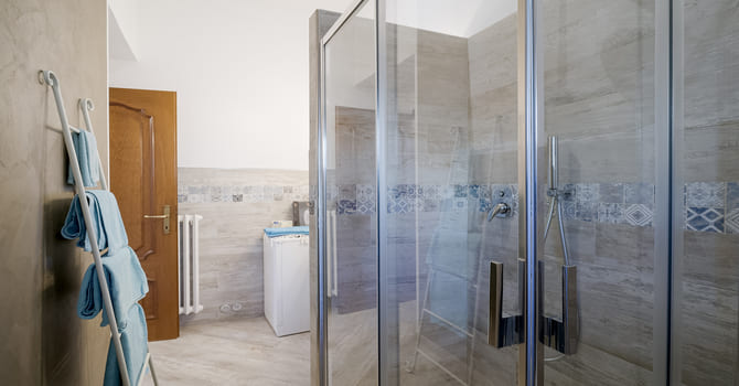 Picture of the bathroom in the Vecchio Frantoio flat